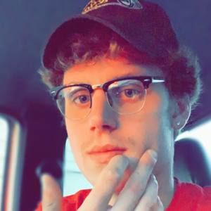 Meet your Posher, Mitchell